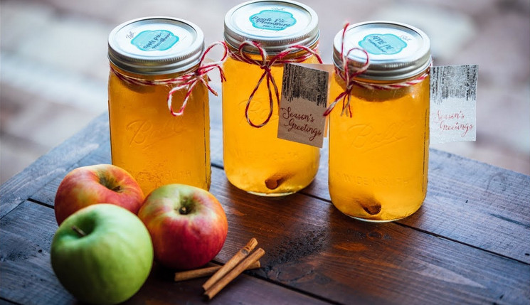 Apple Pie Moonshine Recipe with Everclear 151
