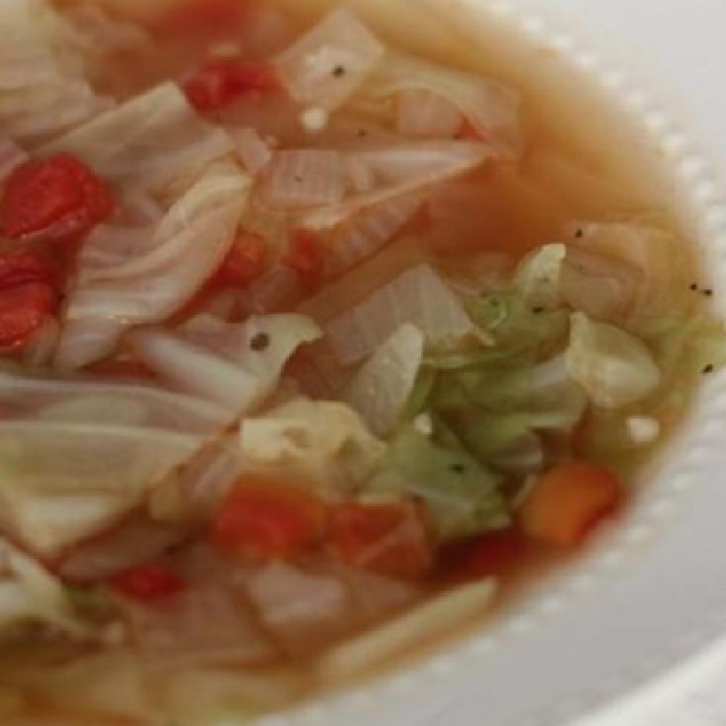 Basque cabbage soup
