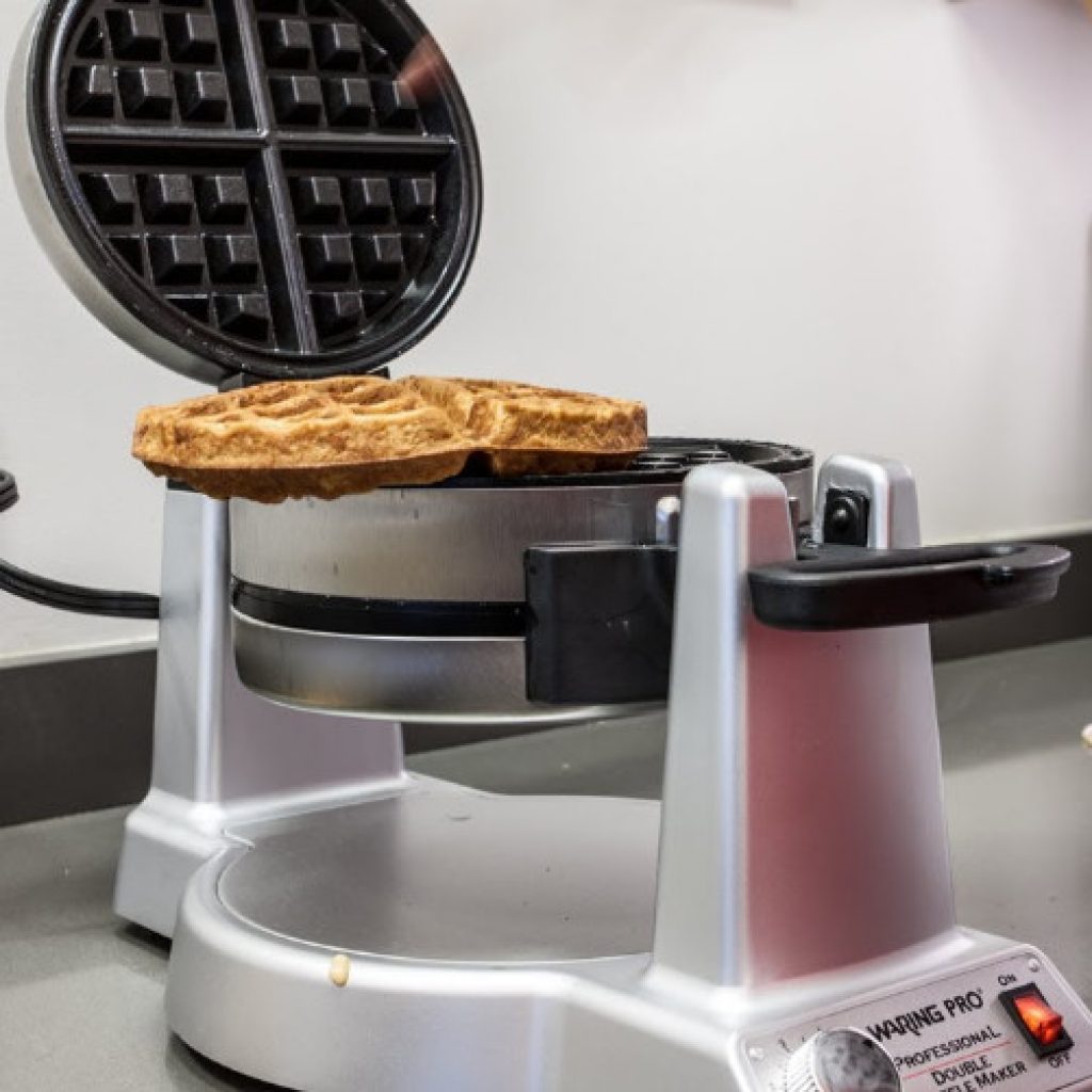 how to use a Belgian waffle maker