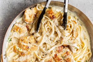 Fettuccine Alfredo Cheesecake Factory Secret Recipe To Try In Your Kitchen