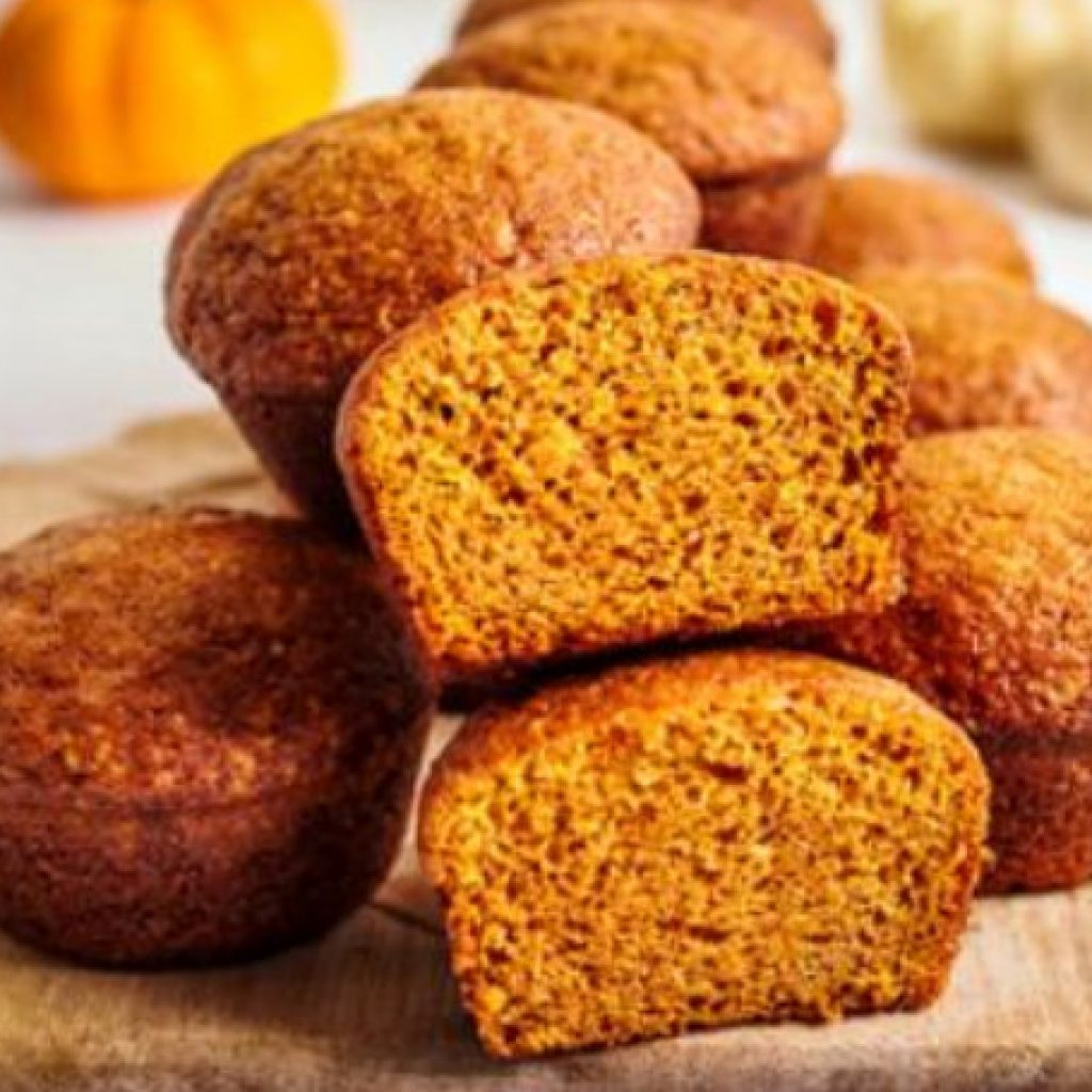 Making Libby’s Pumpkin Muffins with Simple and Easy Recipe