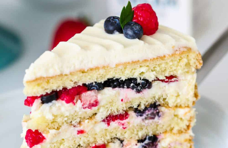 Berry Chantilly Cake Whole Foods for the Weekend