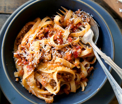 Marcella Hazan’s Bolognese Sauce Recipe for Easy Dinner at Home