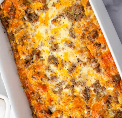 Why This 4-Ingredients Crescent Roll Sausage Egg Casserole Is Perfect For Breakfast